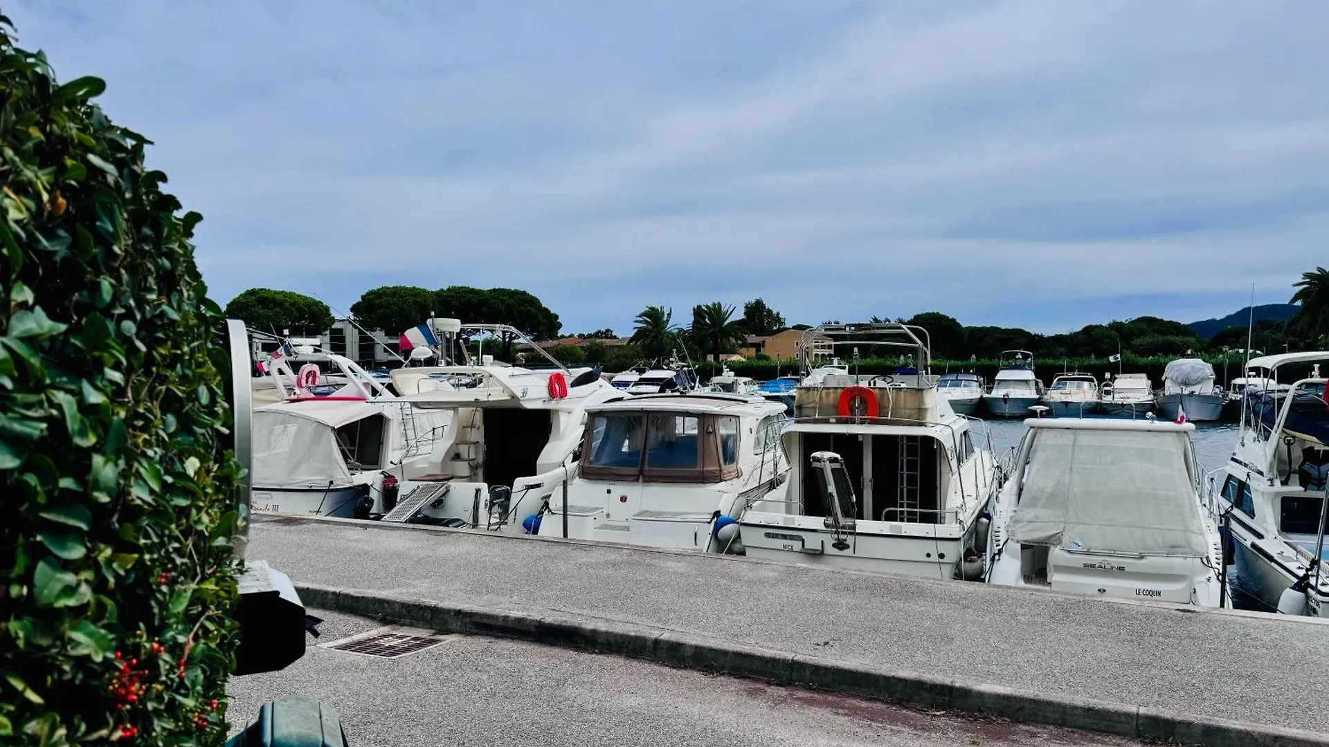 Rdj 4 Pers Piscine Proche Mer Au Jean Bart Mandelieu-la-Napoule France